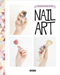 NAIL ART